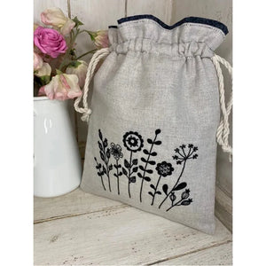 Drawstring Flowers Bag Pattern - Design by Ana Mallah